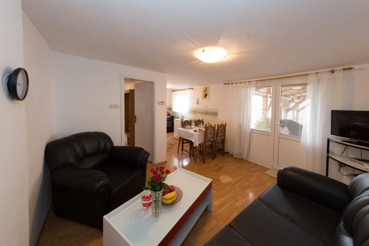 Apartman Antea Otočac Exterior foto