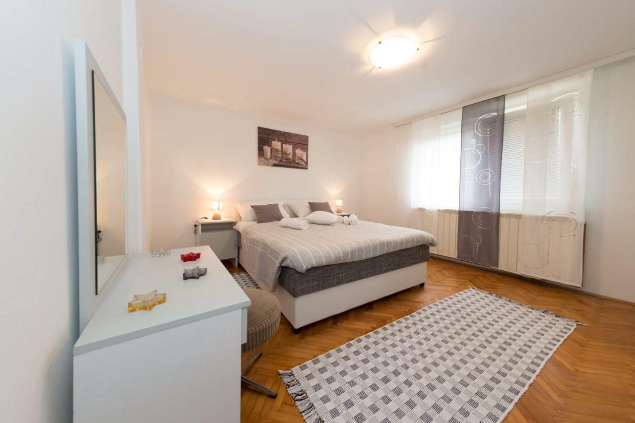 Apartman Antea Otočac Exterior foto